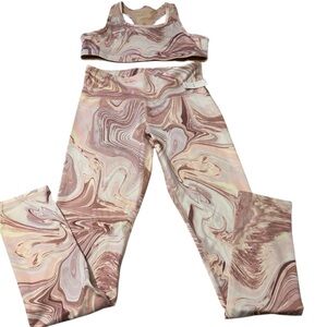 Old Navy Activewear Set in Pink and Tan